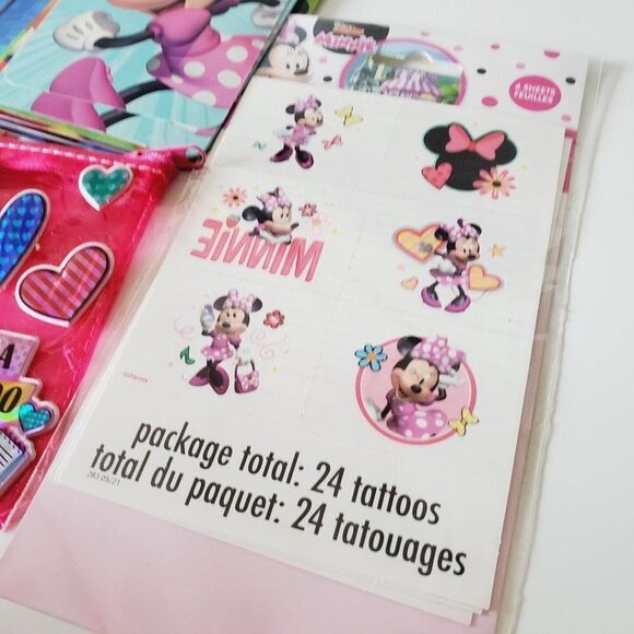 New Disney Junior Minnie Mouse Pack:  tote bag a mini bag, 2 hair clips and more - Picture 15 of 16